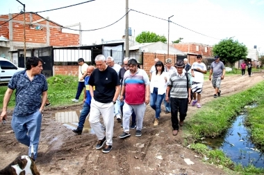 Con la interna de fondo, Ferraresi volvió a visitar Quilmes para desafiar a Mayra Mendoza