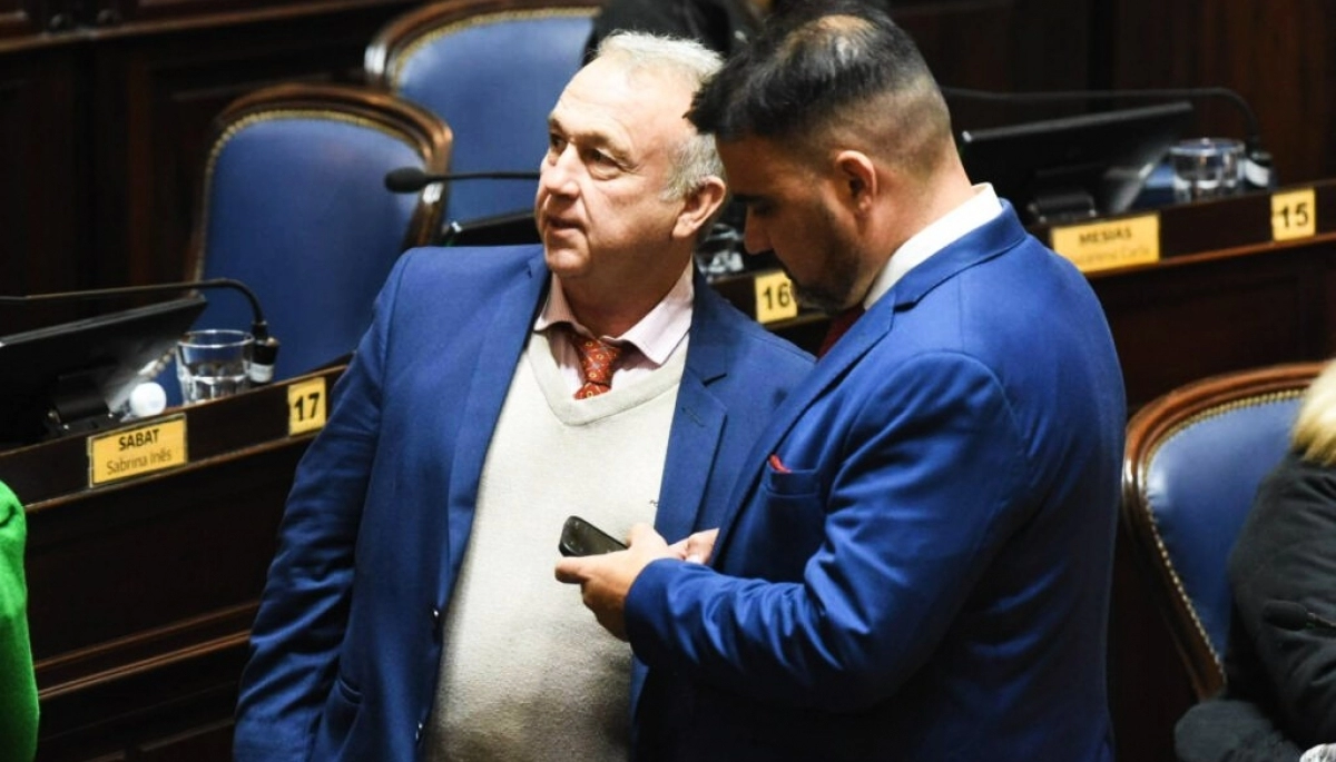 Diputados libertarios “dialoguistas” rechazaron las reelecciones indefinidas: “Se quieren perpetuar en el poder”