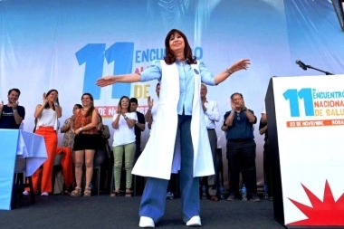 ¿Con la presencia de Kicillof?: Cristina asumirá la presidencia del PJ Nacional en la UMET