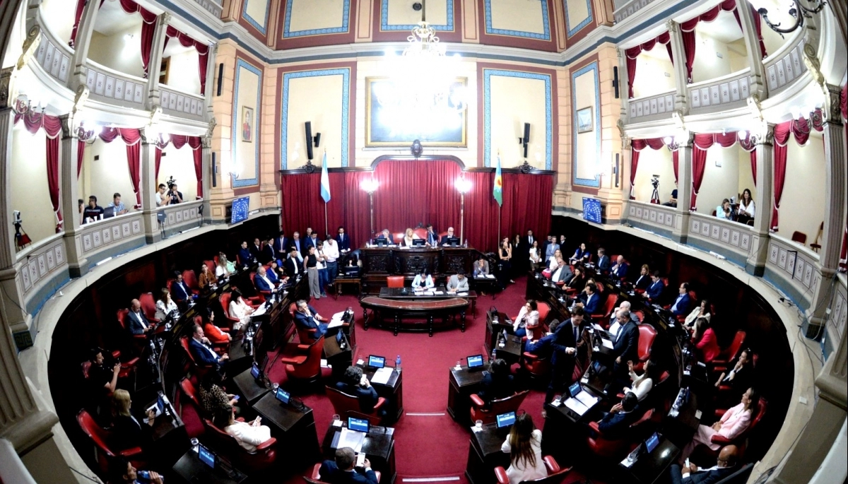 Plazo vencido e internas: el Senado bonaerense no activa y arrastra los pliegos judiciales que pide Kicillof