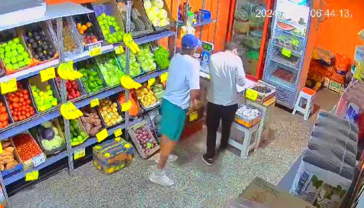 Con gas pimienta y un arma blanca, robó una verdulería en la zona norte del Conurbano