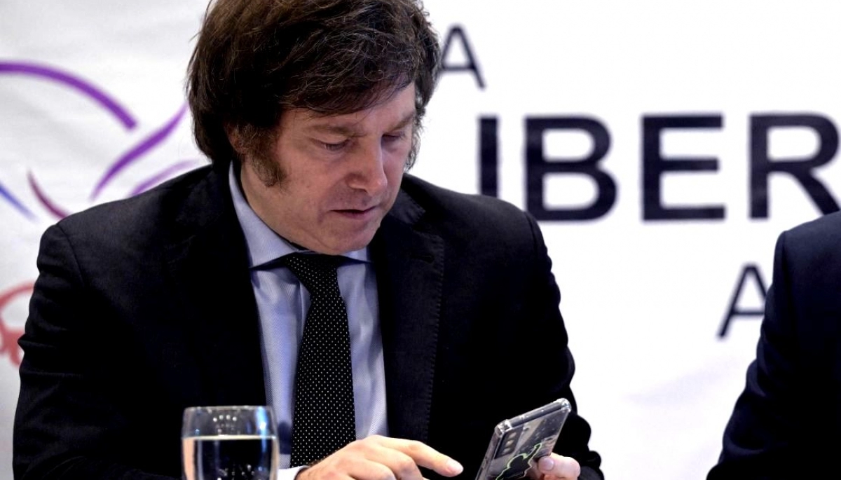 Con Scioli, Adorni y Sturzenegger como alfiles, Milei pone a la Legislatura bonaerense en la mira para 2025