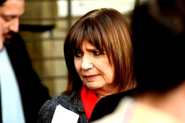 Bullrich hundió la gestión de Kicillof y pidió por la “fusión” del PRO con los libertarios en 2025