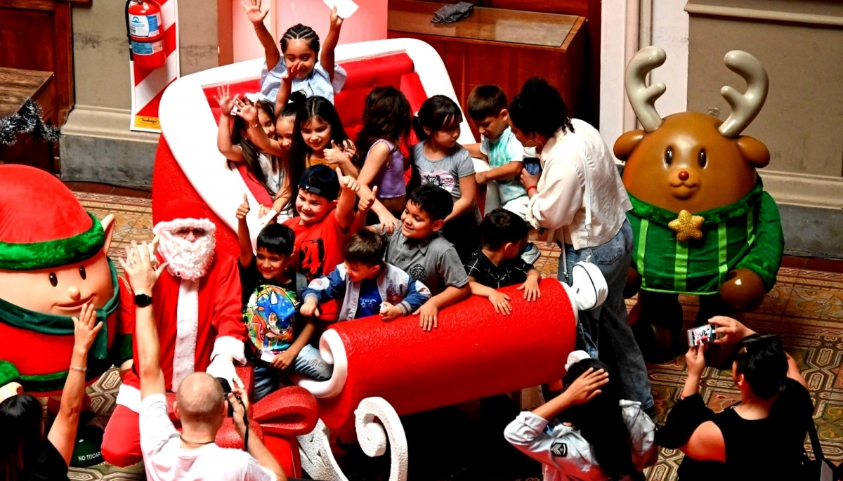 Miles de familias disfrutaron de "Navidad Puerto" en la Municipalidad de Bahía Blanca