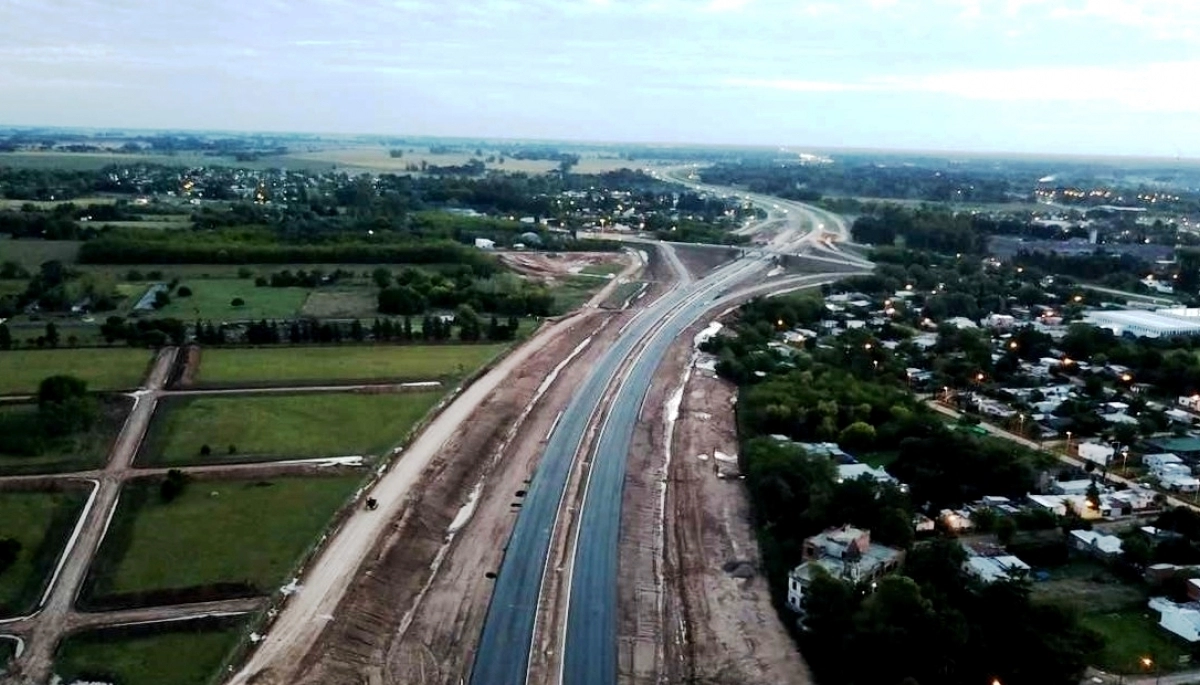 Intendentes radicales lanzaron un reclamo conjunto a Milei para reacondicionar la Ruta 5