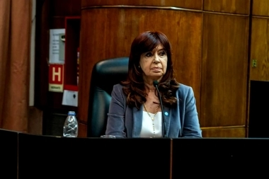 Otro referente libertario fogonea un mano a mano electoral entre Cristina y Karina Milei
