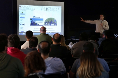 Se llevó a cabo el primer encuentro “Comunicación responsable en situaciones de emergencia” en La Plata