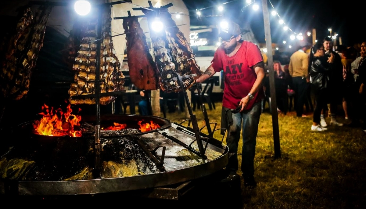 Miles de vecinos de Mar Chiquita disfrutaron de la 19º edición de la Fiesta Provincial del Costillar