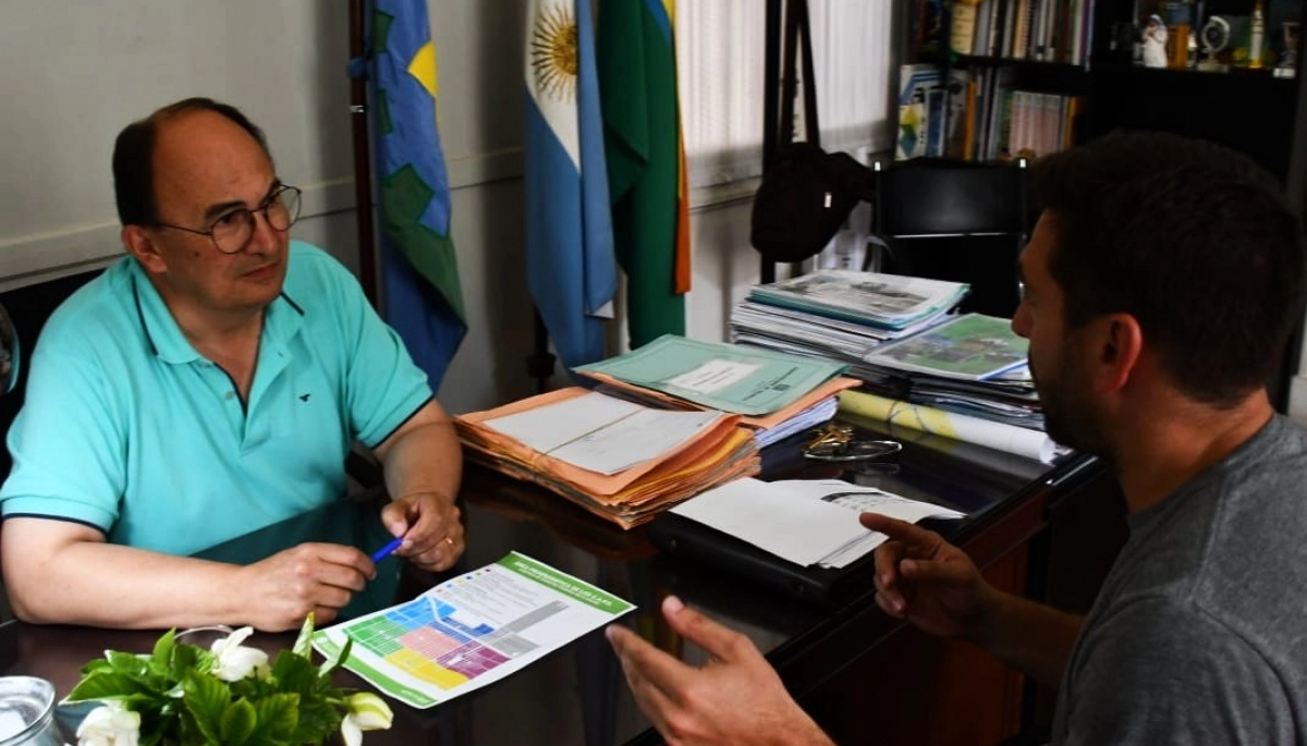 Salomón se reunió con su gabinete para analizar las prioridades para Saladillo en el 2025