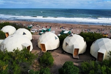 Destinos bonaerenses: las playas de Necochea, un oasis de serenidad y naturaleza