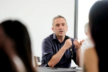 Larroque culpó a La Cámpora y Tignanelli por las trabas en el Presupuesto 2025 de Kicillof