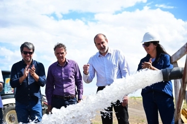 Katopodis y Susbielles habilitaron la primera etapa del acueducto 600 mm del Dique Paso de las Piedras