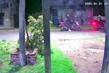 Conurbano detonado: motochorros patearon en el piso y le abrieron la cabeza a un hombre que iba a trabajar