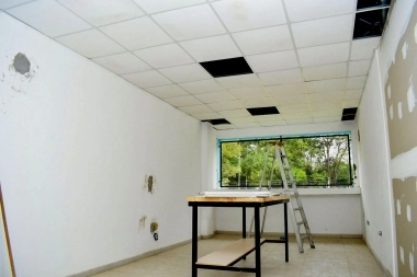 De cara al inicio de clases, Mantegazza inauguró un nuevo edificio educativo en San Vicente