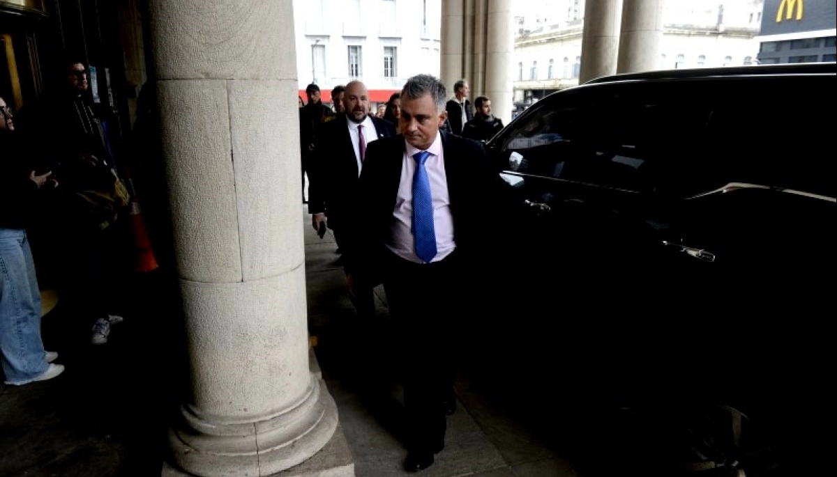 Al igual que Milei, Pareja tildó a Kicillof de “degenerado fiscal” por gastar “para la tribuna”