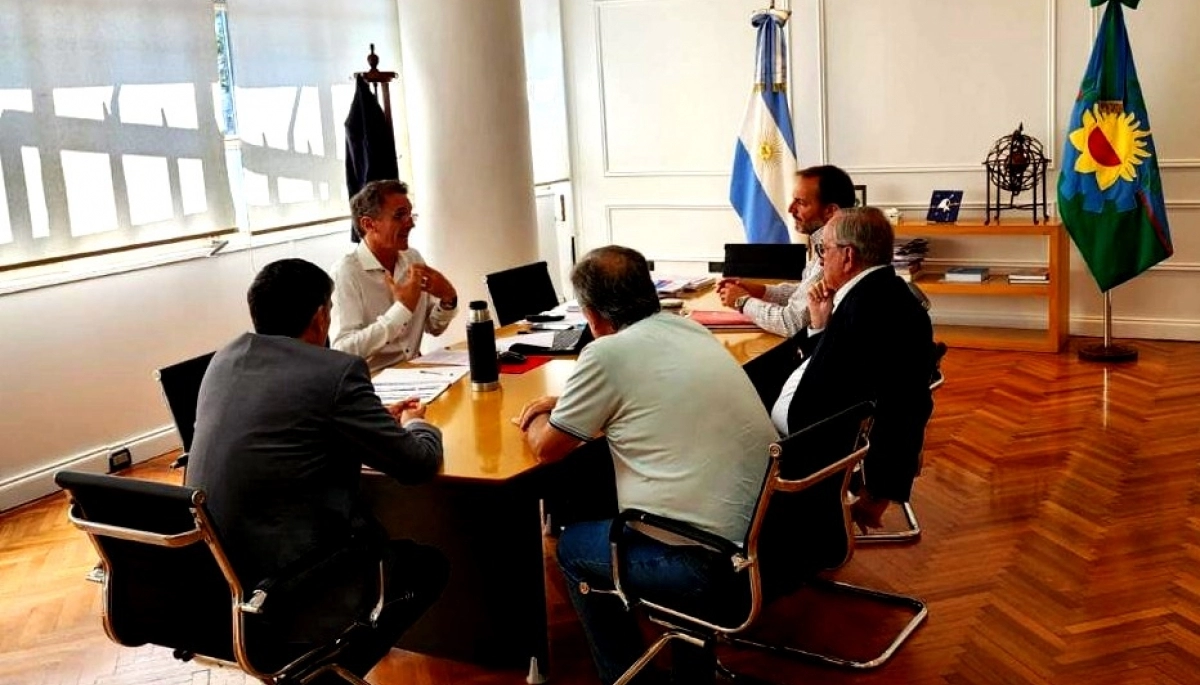 Katopodis y una cumbre con un histórico intendente radical para discutir sobre obra pública