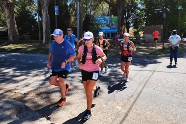 Deporte y gestión: Dolores finalizó la 3ra edición de la carrera "backyard ultra el ceibo"