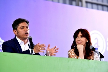 Gesto de distensión: Kicillof repudió la ficha limpia y afirmó que el proyecto busca “proscribir” a Cristina