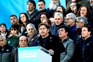 Kicillof reúne a su tropa por primera vez en 2025 y realizará un plenario de militancia en Mar del Plata