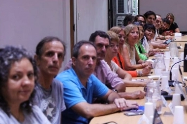 Paritarias docentes: Provincia no ofertó pero prometieron otra reunión antes de la vuelta a clases