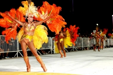 El Carnaval del Sol se transmitió por primera vez en redes sociales y más de 10.000 personas lo disfrutaron