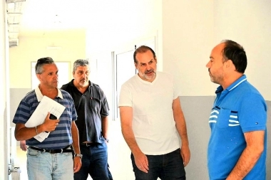 Susbielles recorrió un Centro de Salud de Bahía Blanca financiado con fondos del municipio