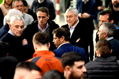 Kicillof ordena a sus intendentes: cómo es el manual para la campaña bonaerense