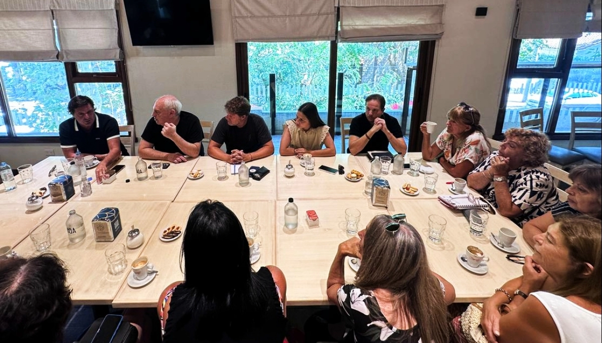 Legisladores opositores se reunieron con afiliados de IOMA en Mar del Plata e insisten por la autarquía