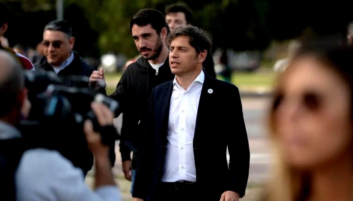 “El país no necesita un tuitero”: Kicillof disipó las duras críticas que recibió de Milei