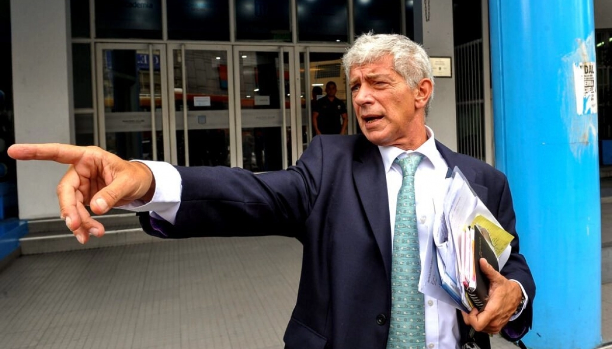 Kicillof se solidarizó con Milo J por el recital suspendido y un ministro de Milei lo cruzó por la inseguridad