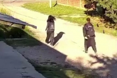 Violencia en el Conurbano: una adolescente fue atacada a traición cuando llegaba al colegio