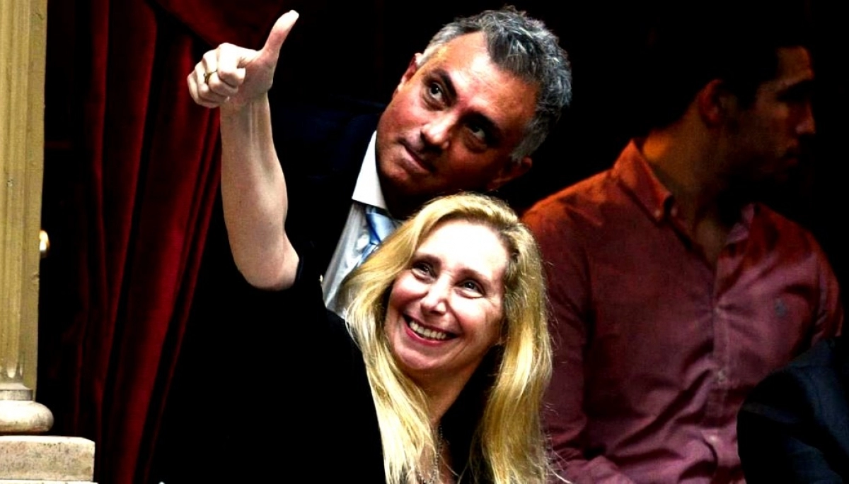 Pareja defendió a Karina Milei del escándalo cripto y afirmó que los libertarios irán “solos” en Provincia