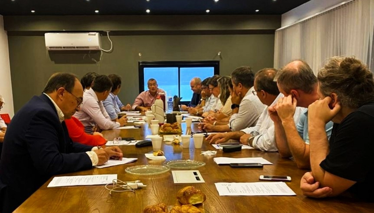 Intendentes radicales se reunieron para analizar la posible eliminación de las PASO en la Provincia