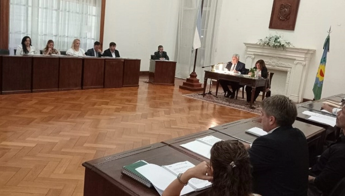 General Villegas: Alegre inauguró sesiones y repasó logros en economía, salud e infraestructura