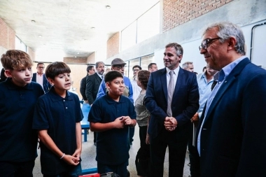 Achával inauguró la nueva Técnica N° 4 en Pilar: “Esta escuela va a hacer realidad sus sueños”