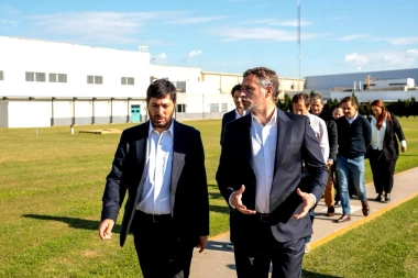 Pilar en crecimiento: Achaval visitó la empresa Dreamco y destacó la importancia de la industria