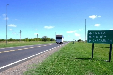 Desde Chacabuco intimaron a Milei por la paralización de una obra en la Autovía de la Ruta 30