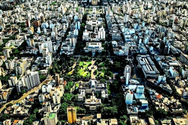 Se oficializó el Plan de Obras y Mantenimiento Urbano para La Plata que abarcará el asfalto de 1000 calles