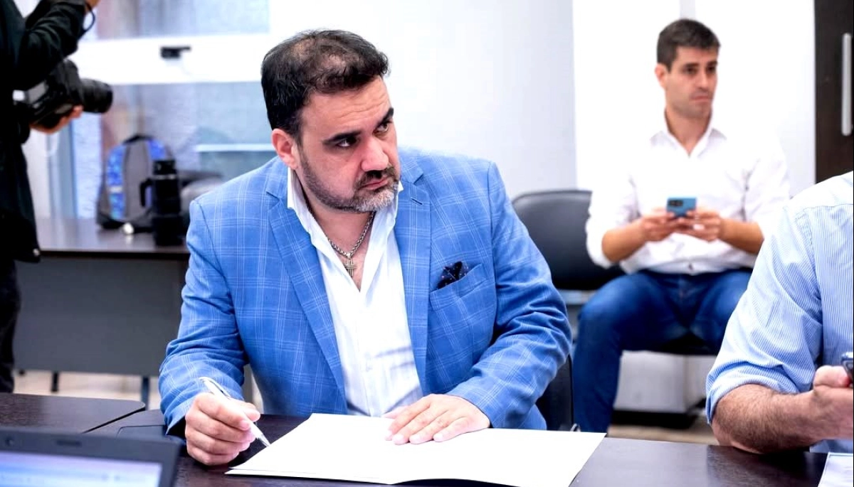 Diputado "dialoguista" volvió a cargar contra Milei y Bullrich por la marcha de los jubilados