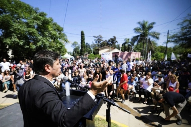 Kicillof inauguró una escuela en Ituzaingó: “No creemos en el ajuste ni queremos destruir al Estado”