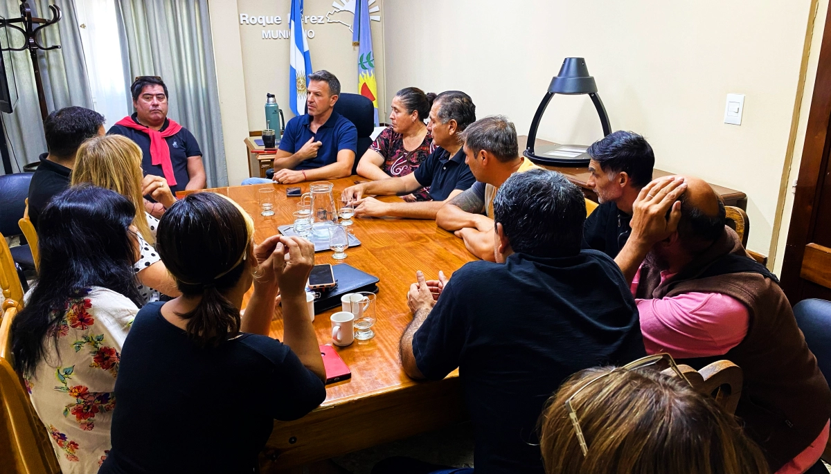 Sciaini anunció un nuevo acuerdo salarial y mejoras para trabajadores municipales en Roque Pérez