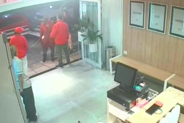 Violencia en Mar del Plata: con un fierro agredieron a empleados de una heladería