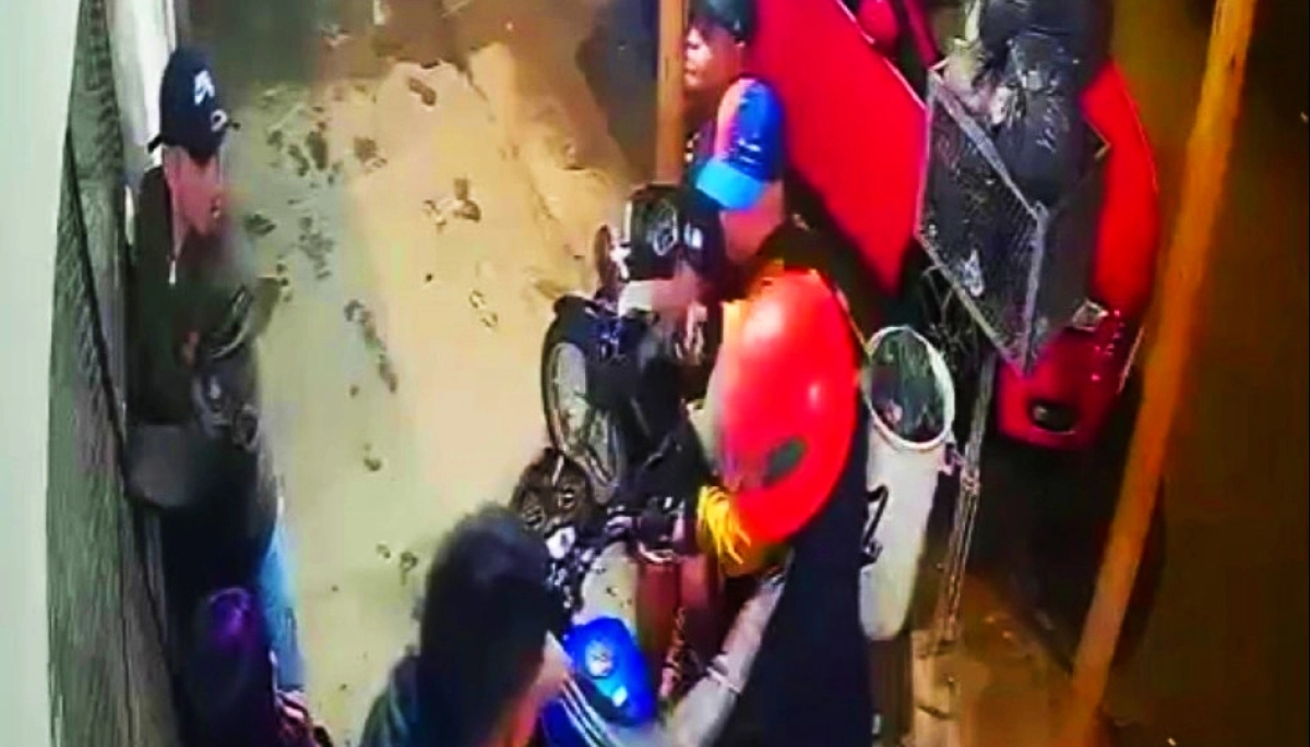 Conurbano descontrolado: se le pusieron a la par, le apuntaron a la cabeza y le robaron la moto