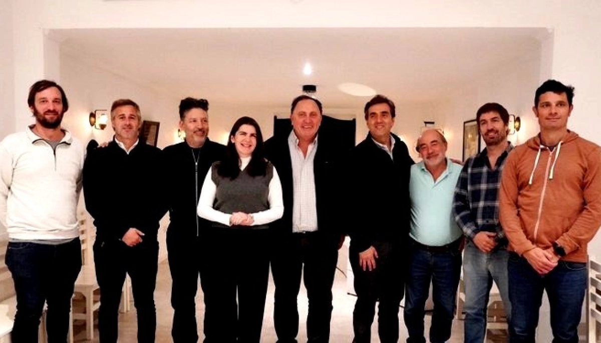 Llamado a la unidad: Intendentes de la Primera Sección Electoral se reunieron y apoyaron a Kicillof