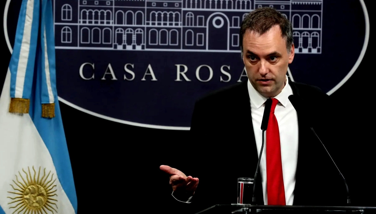 Adorni profundizó diferencias con el PRO y no descartó competir por la Jefatura porteña en 2027