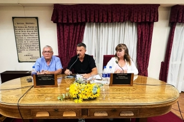 Sciaini abrió sesiones en Roque Pérez: “La fuerza del diálogo, el consenso y el convencimiento nos facilitará el accionar”