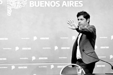 Kicillof ignoró a Cristina, desafió el dogma kirchnerista, desdobló y cruzó el Rubicón peronista