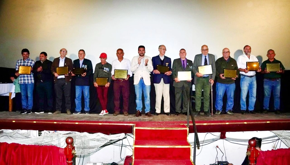 Junto a Veteranos de Malvinas, Egüen presentó el documental “Voces de un Regreso” en 25 de Mayo