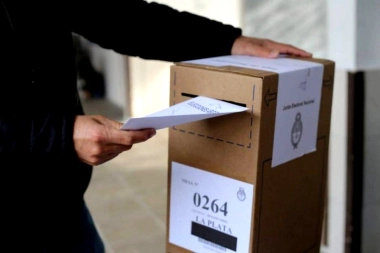 Puede modificarse: La Junta Electoral bonaerense aprobó el calendario electoral