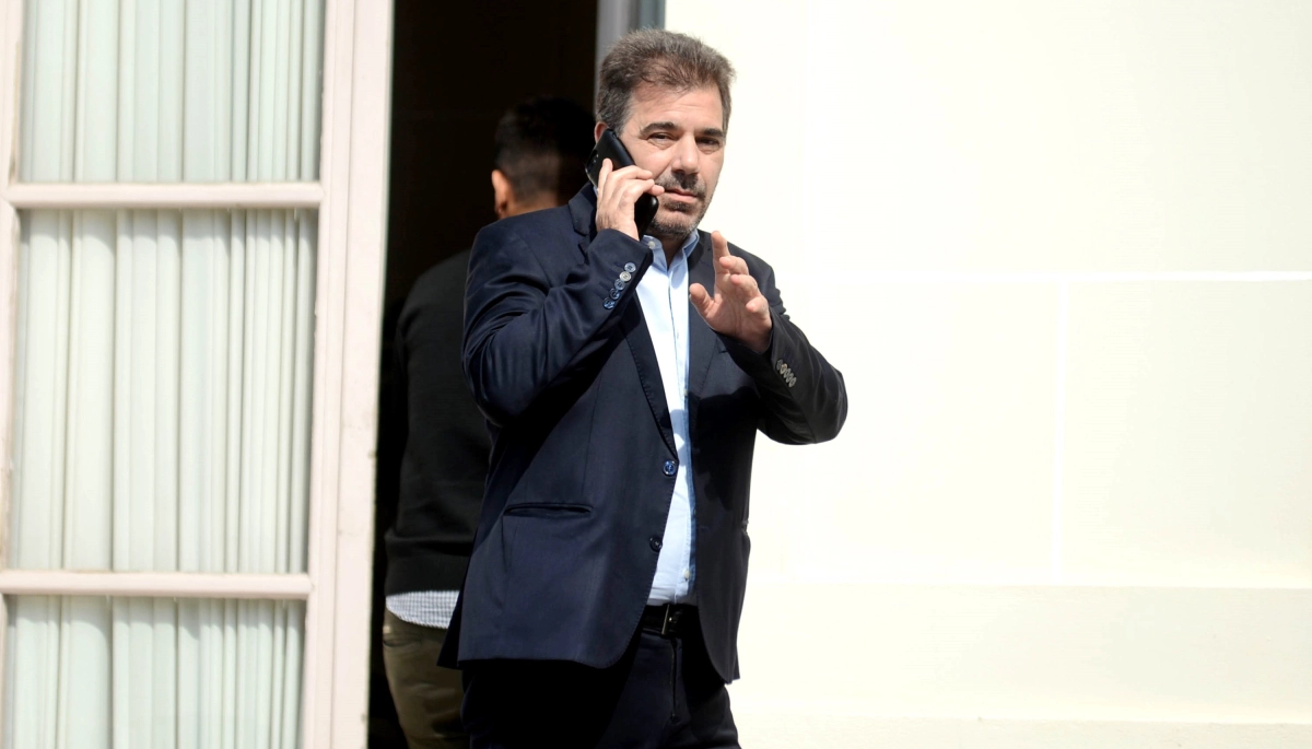 Tires y aflojes entre intendentes Pro y Ritondo por la alianza con LLA en territorio bonaerense